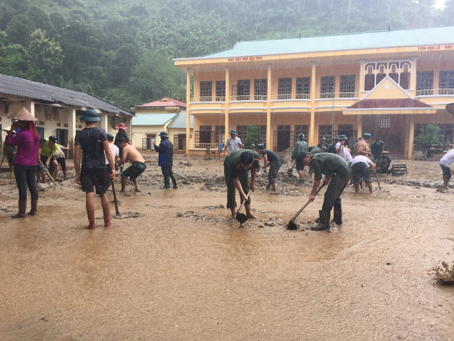Trước thềm năm học mới: Bộn bề khó khăn ở vùng lũ Tà Hộc ảnh 1