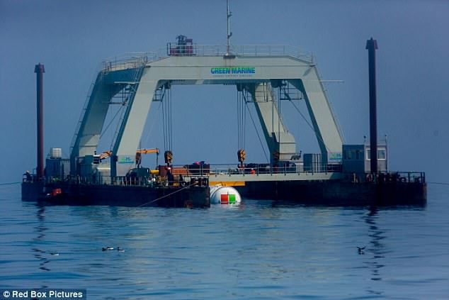 Microsoft sẽ cung cấp dịch vụ lưu trữ đám mây từ đáy biển ảnh 2