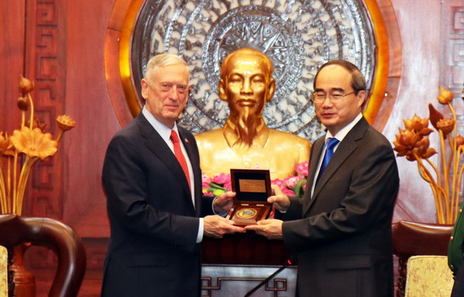Lãnh đạo Thành phố Hồ Chí Minh tiếp Bộ trưởng Quốc phòng Hoa Kỳ ảnh 1