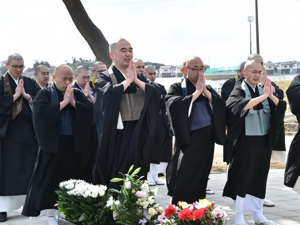 TEPCO tiếp tục phải bồi thường cho vụ tự sát liên quan sự cố hạt nhân ảnh 1