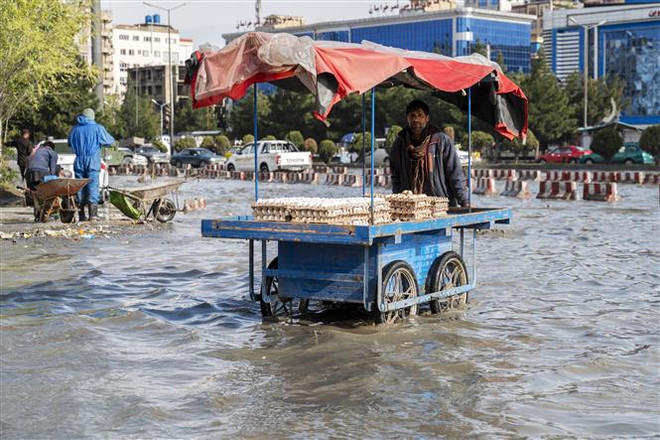 Mưa lũ ở Trung Quốc và Afghanistan gây thiệt hại lớn về người ảnh 2