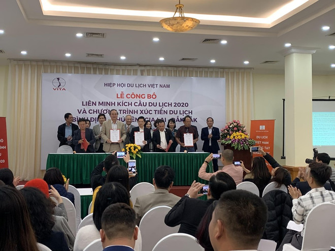 Liên minh Kích cầu du lịch Việt Nam chính thức được thành lập. (Ảnh: M.Mai/Vietnam+) Liên minh Kích cầu: ‘Chìa khóa’ ứng phó COVID-19 của du lịch Việt ảnh 1