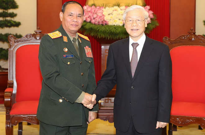 Tổng Bí thư Nguyễn Phú Trọng tiếp Đoàn đại biểu Quân đội Nhân dân Lào ảnh 1