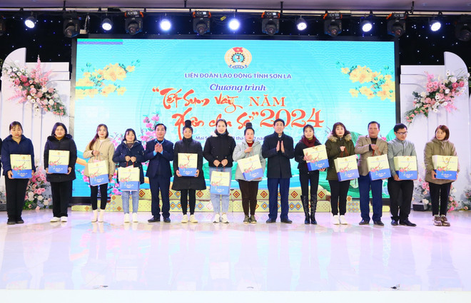 son la_tet sum vay 2.jpg