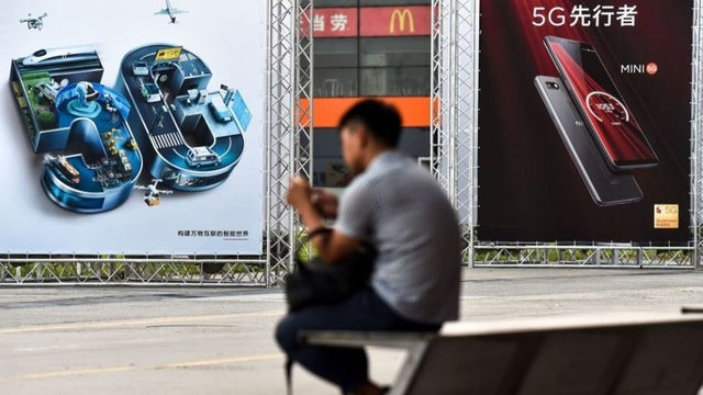 Virus corona có thể khiến Trung Quốc thất thế trong cuộc đua mạng 5G ảnh 1