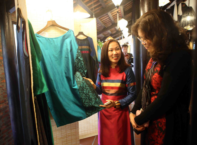 Khai mạc Festival văn hóa tơ lụa Việt Nam-châu Á năm 2016 ảnh 1