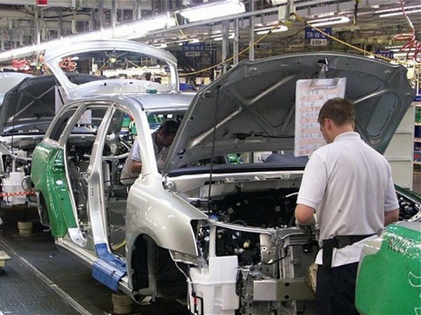 Lần đầu tiên trong lịch sử lạm phát ở Anh giảm xuống mức 0% ảnh 1