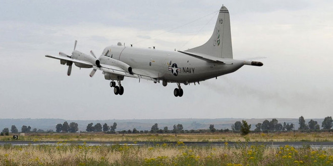 Trung Quốc tố Mỹ báo cáo sai sự thật về vụ chặn máy bay ở Biển Đông ảnh 1