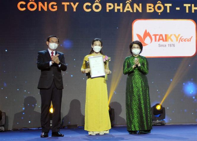 Trao giải thưởng "Thương hiệu vàng TP.HCM" lần thứ 2 năm 2021 ảnh 2