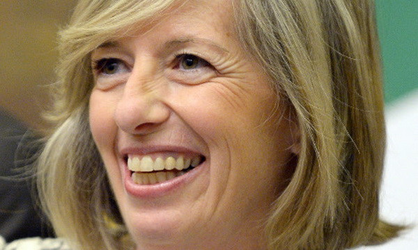 Học sinh tiểu học Italy sẽ được học một số môn bằng tiếng Anh ảnh 1