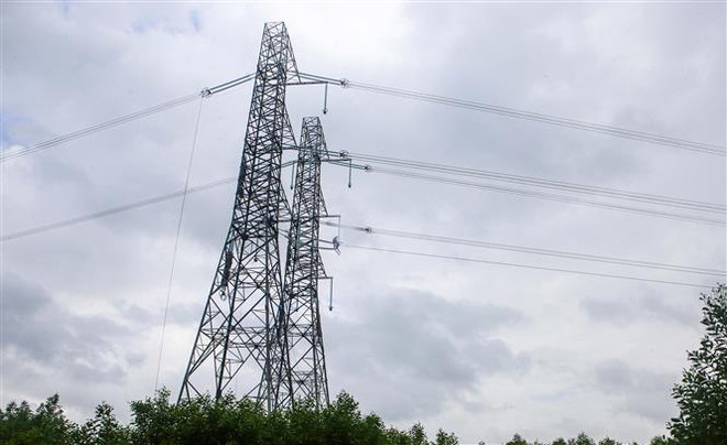 Đóng điện mang tải, hoàn thành toàn bộ đường dây 500kV mạch 3 ảnh 1