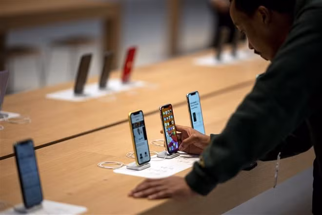iPhone tiếp theo sẽ ra sao khi “đổi điện thoại” không còn là mốt? ảnh 2