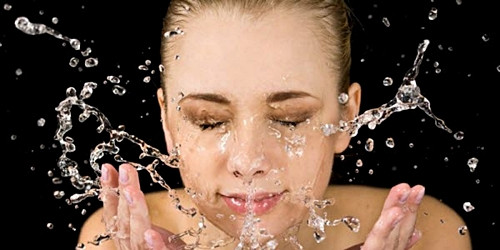Sản phẩm chứa axit hyaluronic hàm lượng cao đang gây "bão" ảnh 2