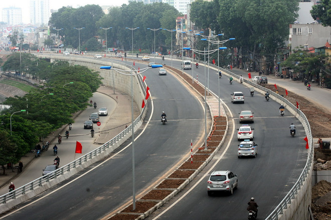 Thủ tướng đồng ý cho Hà Nội lựa chọn nhà đầu tư dự án đường vành đai 2 ảnh 1