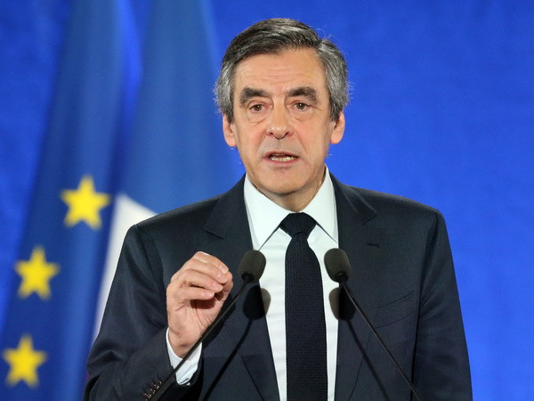 Pháp mở rộng điều tra đối với con của ứng cử viên Francois Fillon ảnh 1