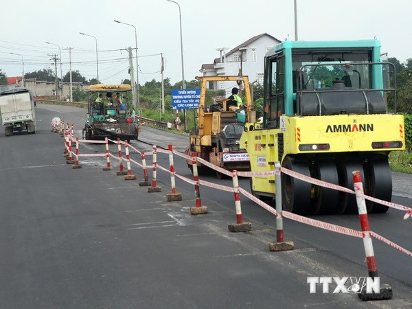 [Video] Tai nạn giao thông tăng cao do thi công mở rộng Quốc lộ 1A ảnh 1