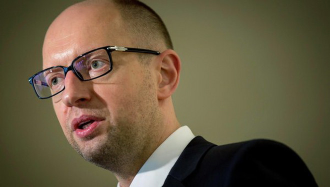 Thủ tướng Ukraine Arseniy Yatsenyuk, lãnh đạo đảng Mặt trận Nhân dân. (Nguồn: Reuters) Các đảng phái Ukraine xúc tiến thành lập liên minh ở quốc hội ảnh 1