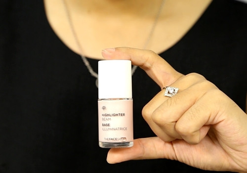 Tuyệt chiêu trang điểm khiến da bóng mướt trong mùa hanh khô ảnh 6