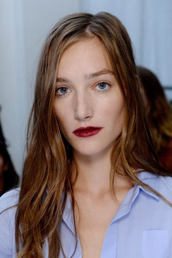 Công thức trang điểm trung thành của các mỹ nhân phương Tây ảnh 2