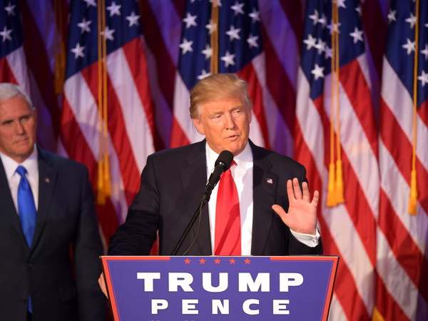 Tổng thống đắc cử Mỹ Donald Trump phát biểu tại New York. (Nguồn: AFP/TTXVN) Ông Trump sẽ có lập trường cứng rắn hơn với Triều Tiên và Trung Quốc ảnh 1