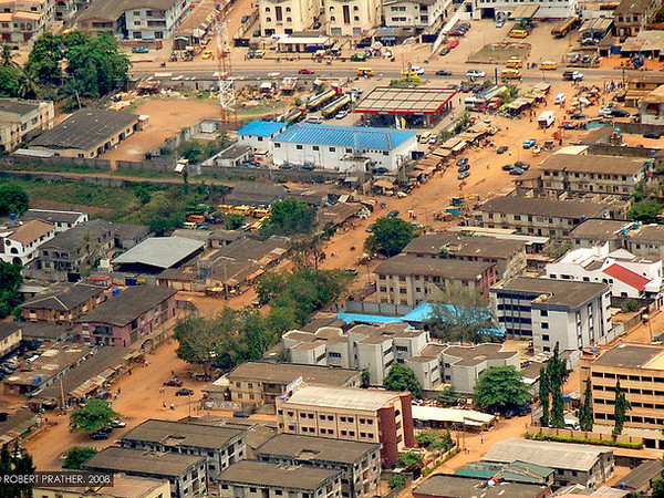 Đức tài trợ vốn giúp Lào thoát khỏi tình trạng kém phát triển ảnh 1