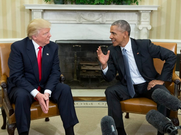 Tổng thống Barack Obama (phải) đã có cuộc gặp và hội đàm với Tổng thống mới đắc cử Donald Trump tại Nhà Trắng. (Nguồn: EPA/TTXVN) Danh sách tiềm năng trong nội các của Tổng thống đắc cử Donald Trump ảnh 1