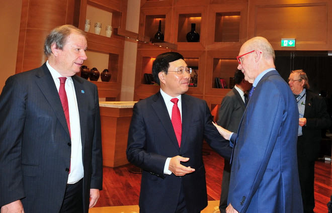 3 nhóm thách thức ảnh hưởng đến sự phát triển của châu Á-TBD ảnh 2