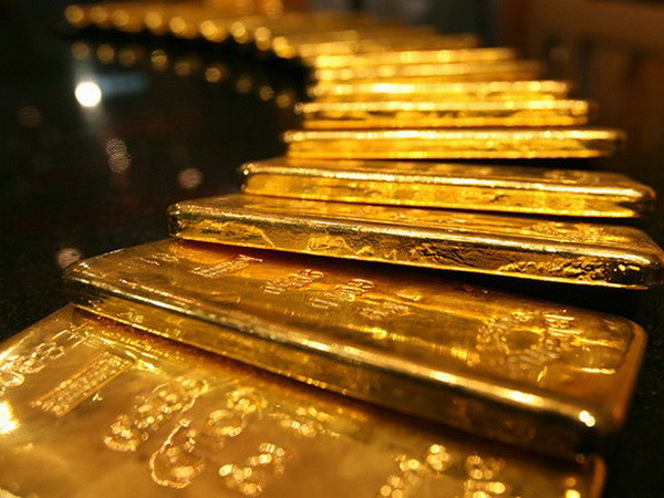 Giá vàng tiếp tục giảm nhẹ, "đối nghịch" với xu hướng đồng USD ảnh 1