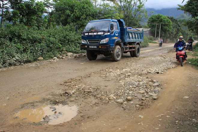 Quốc lộ 4D đoạn Lào Cai đi Sa Pa đã được khơi thông ảnh 1