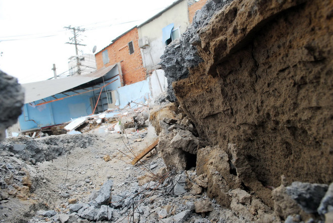 Công trình tòa nhà Vinacomin sụt lún đe dọa 8 nhà liền kề ảnh 1