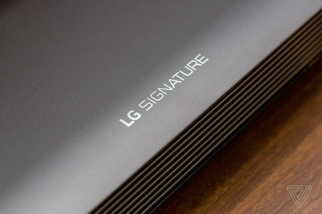 CES 2017: LG ra mắt mẫu tivi OLED "siêu nét, siêu mỏng" ảnh 5