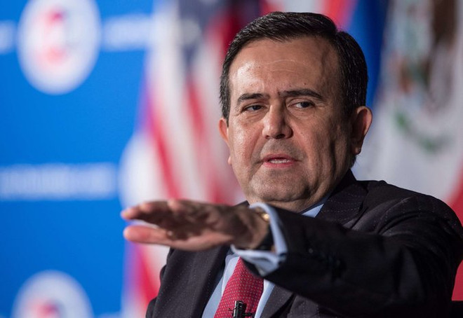 Mexico yêu cầu Ford bồi thường các chi phí do hủy hợp đồng ảnh 1