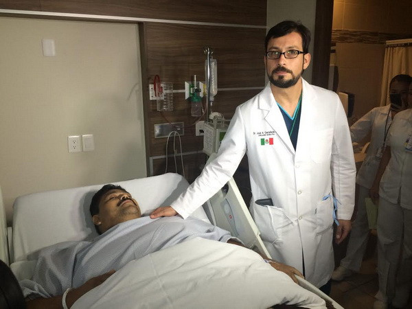 Mexico phẫu thuật thành công cho người béo nhất thế giới ảnh 1