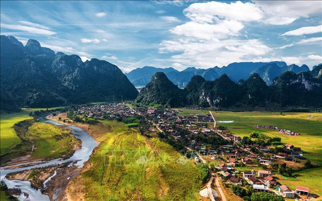 ttxvn_nha chong luc quang binh 3.jpg