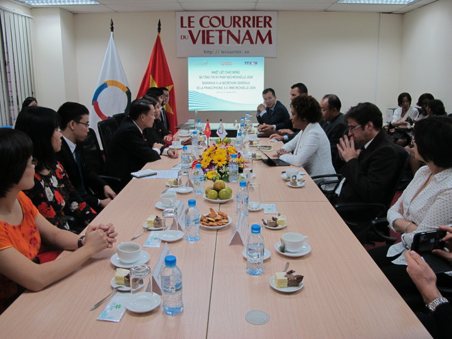 TTK Tổ chức Pháp ngữ đánh giá cao vai trò của Le Courrier du Vietnam ảnh 1
