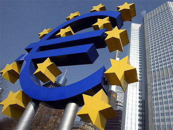 Tốc độ tăng trưởng kinh tế của Eurozone giảm một nửa trong quý 2 ảnh 1