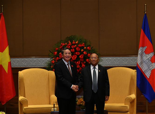 Tăng cường chia sẻ kinh nghiệm giữa nghị sỹ Việt Nam và Campuchia ảnh 3