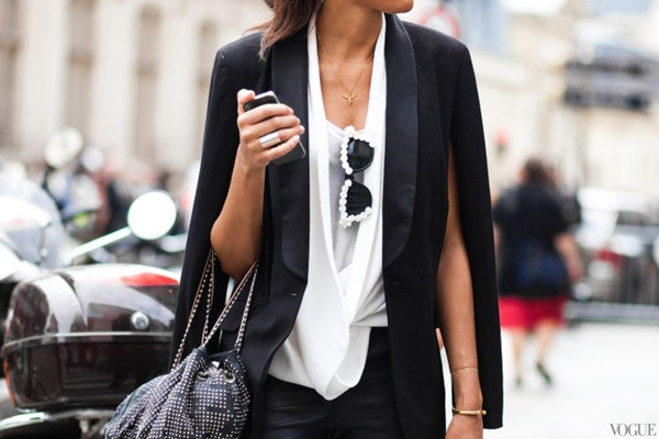 Mặc đẹp như các fashionista đi dự sự kiện thời trang ở Paris ảnh 9