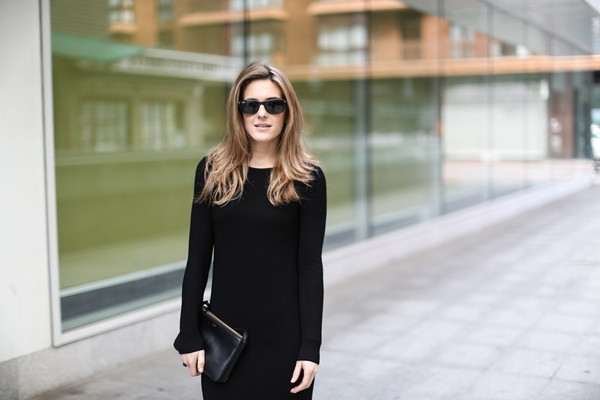 Mặc đẹp như các fashionista đi dự sự kiện thời trang ở Paris ảnh 27