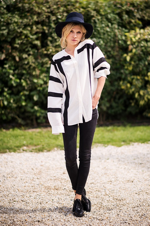 Mặc đẹp như các fashionista đi dự sự kiện thời trang ở Paris ảnh 14