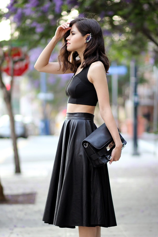 Mặc đẹp như các fashionista đi dự sự kiện thời trang ở Paris ảnh 30