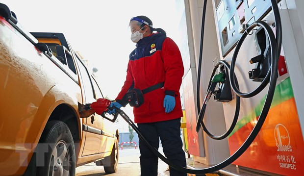 Giá dầu đi ngang trong tuần qua với các phiên tăng giảm đan xen ảnh 2