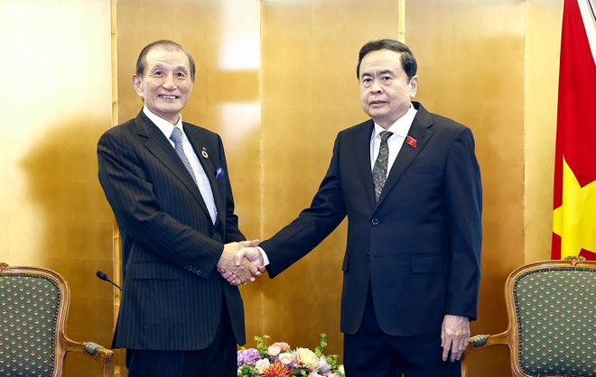 viet nam-nhat ban 2.jpg