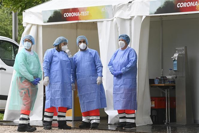 COVID-19: Na Uy dỡ bỏ hầu hết các biện pháp hạn chế phòng dịch ảnh 1