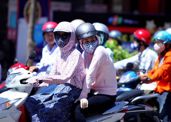 Nắng nóng lan rộng trên cả nước, Nam Bộ đề phòng mưa đá ảnh 1