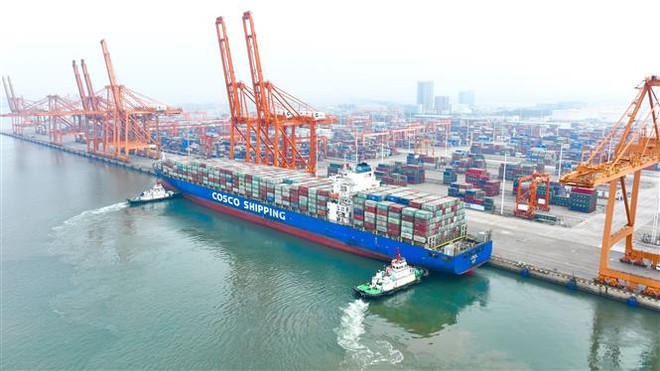 Cảng container Khâm Châu ở tỉnh Quảng Tây (Trung Quốc), ngày 2/3/2022. (Ảnh: THX/TTXVN) Thương mại Nga-Trung Quốc có thể đạt 170 tỷ USD trong năm 2022 ảnh 1