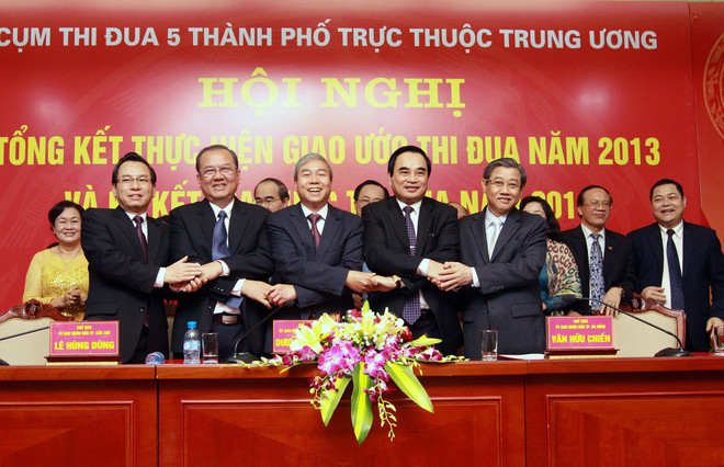 5 thành phố trực thuộc Trung ương ký giao ước thi đua ảnh 1