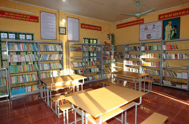 'Tủ sách Đinh Hữu Dư' của tuổi trẻ Thông tấn đến với miền núi Bát Xát ảnh 3