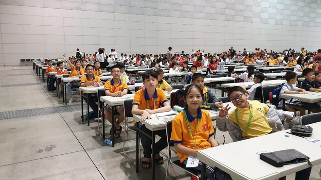 Toàn bộ 32 học sinh Việt Nam đoạt giải tại kỳ thi Toán quốc tế WMI ảnh 9