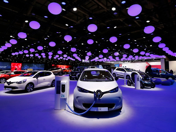 Doanh số bán xe Malaysia lao dốc mạnh trong tháng 1/2016 ảnh 1